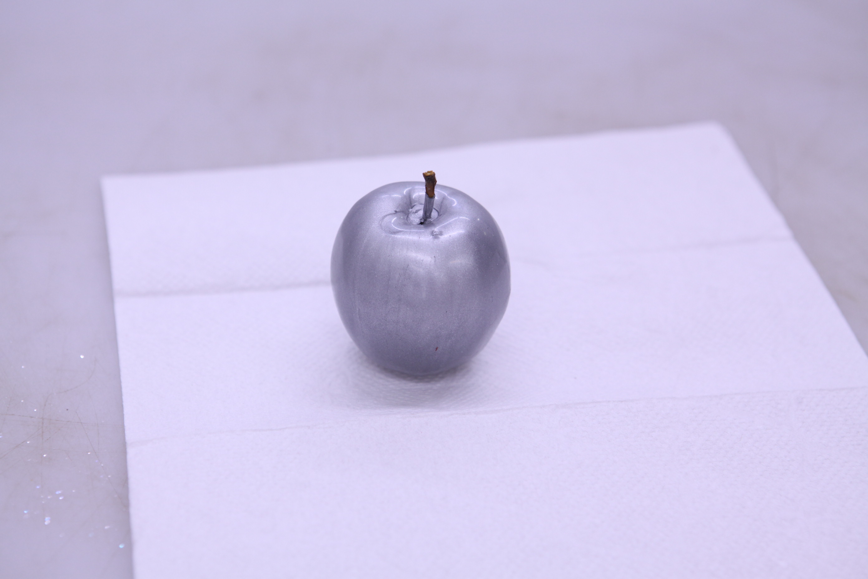 Декор яблоки в воске серебряные в Новосибирске